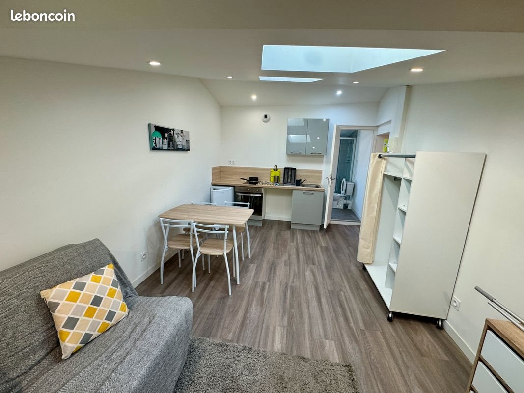 Appartement à louer, 19m², Valence