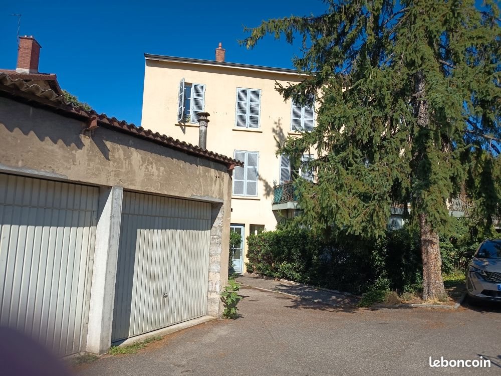 Appartement à louer, 93m², Sainte-Foy-lès-Lyon