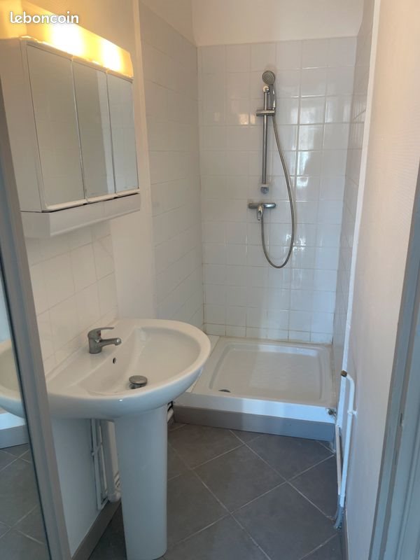 Appartement à louer, 25m², Angoulême