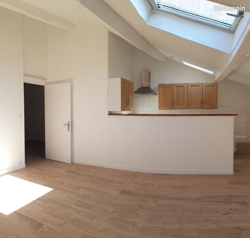 Appartement à louer, 80m², Matha