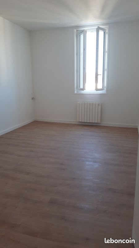 Appartement à louer, 80m², Matha