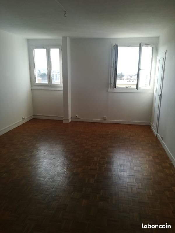 Appartement à louer, 79m², Rueil-Malmaison