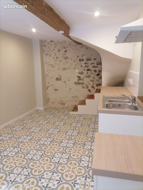 Maison à louer, 60m², Thézan-des-Corbières