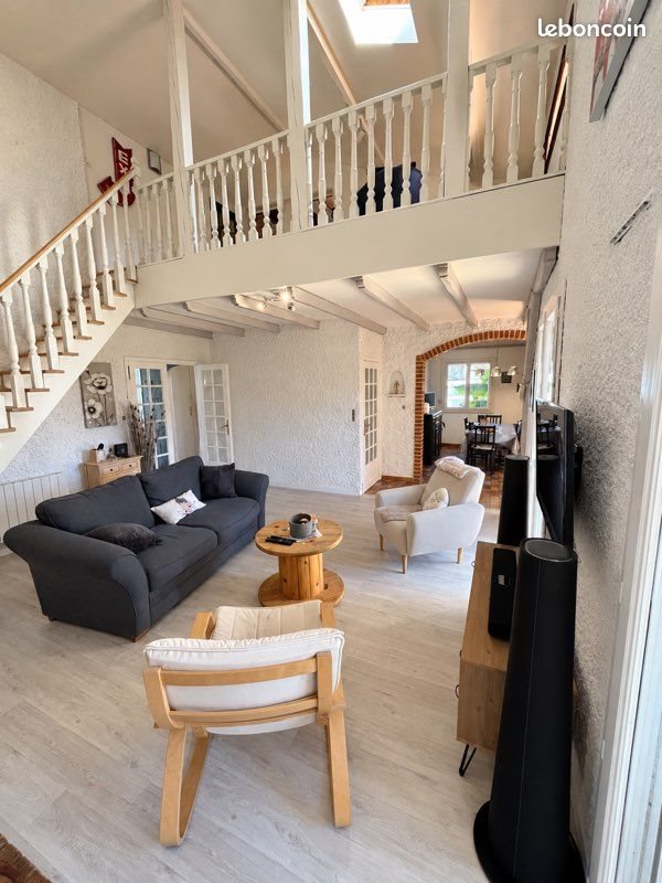 Maison à vendre, 136m², Puygouzon