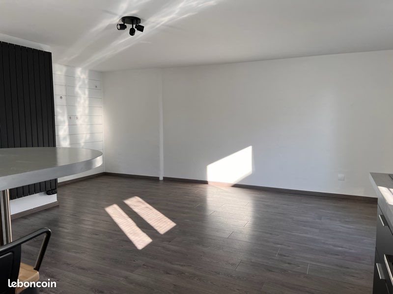 Maison à louer, 52m², Esnandes