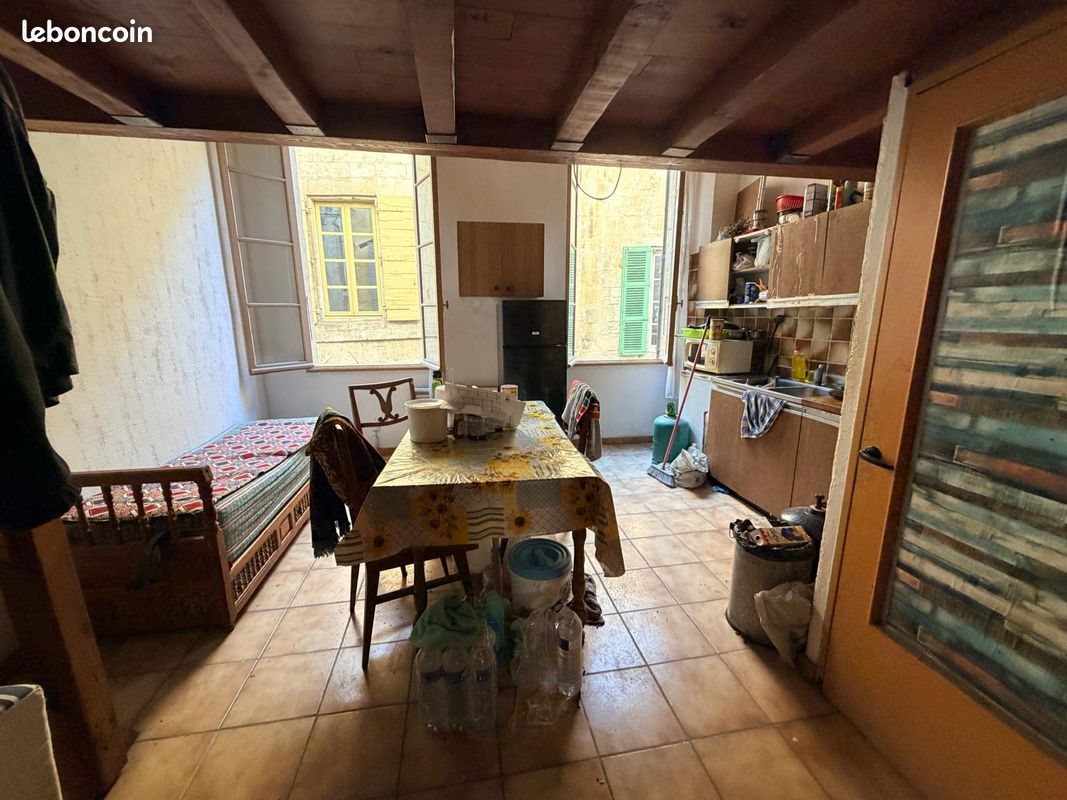 Appartement à vendre, 21m², Arles