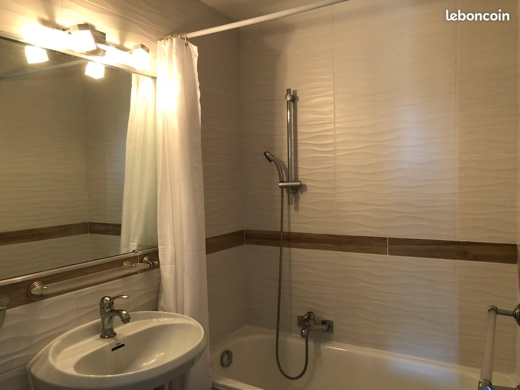 Appartement à louer, 24m², Fréjus