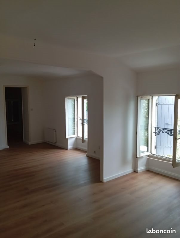 Appartement à louer, 90m², Saint-Savinien