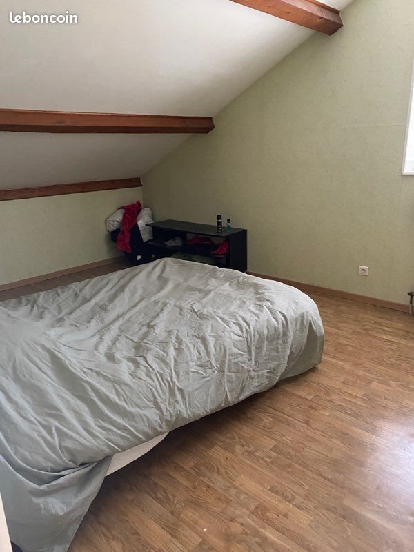Appartement à louer, 40m², Dunières
