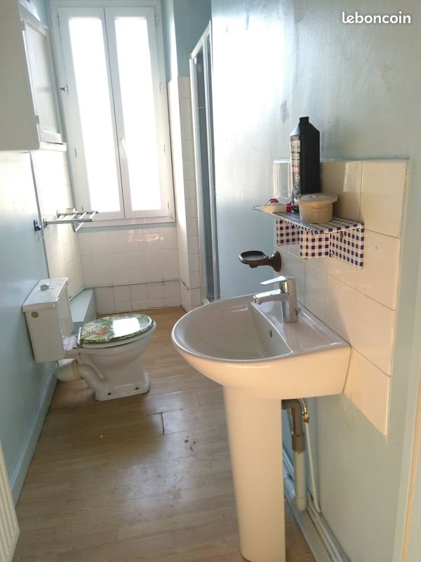 Appartement à louer, 60m², Le Lardin-Saint-Lazare