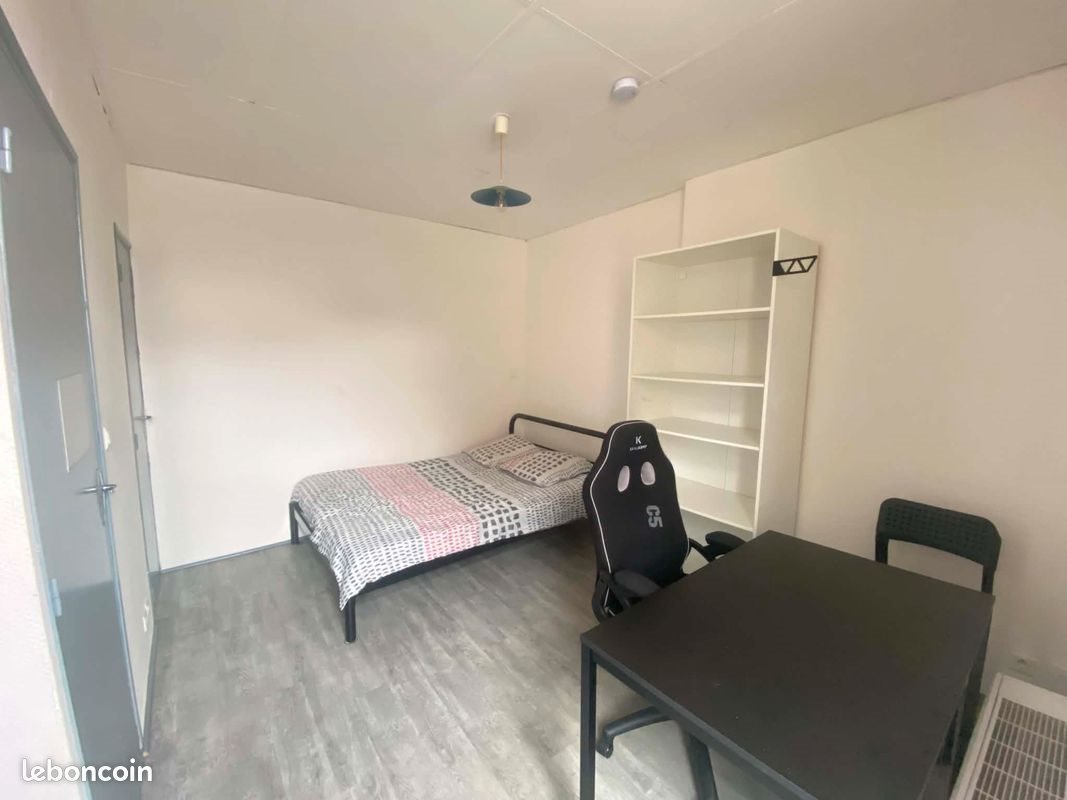 Appartement à louer, 16m², Firminy