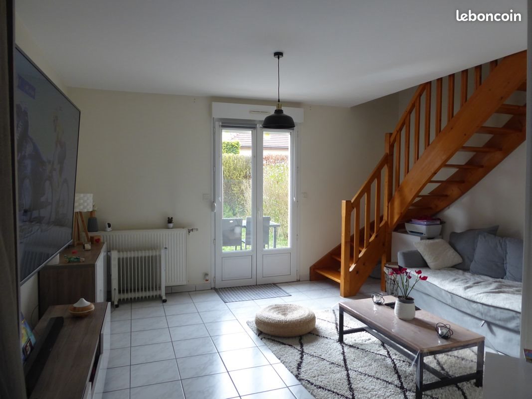 Appartement à louer, 70m², Saint-Lyé