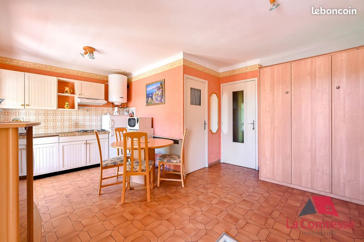 Appartement à louer, 27m², Saint-Cyr-sur-Mer