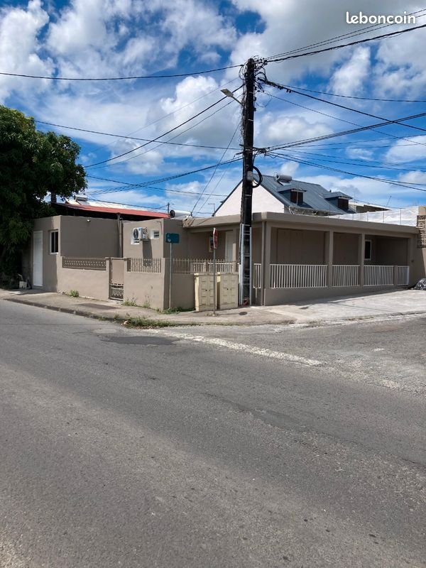 Maison à louer, 60m², Les Abymes