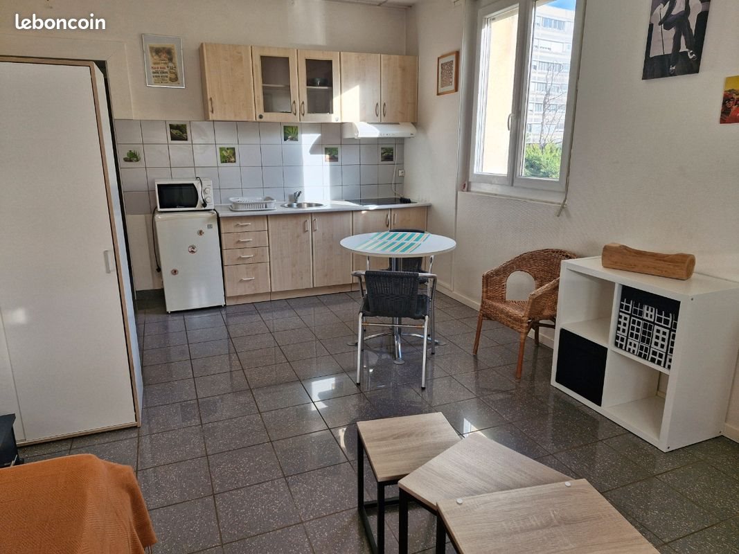 Appartement à louer, 30m², Roanne