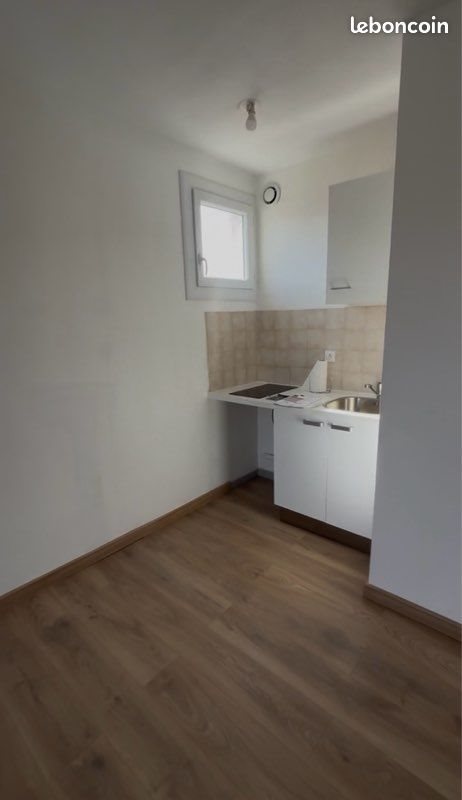 Appartement à louer, 28m², Lunel