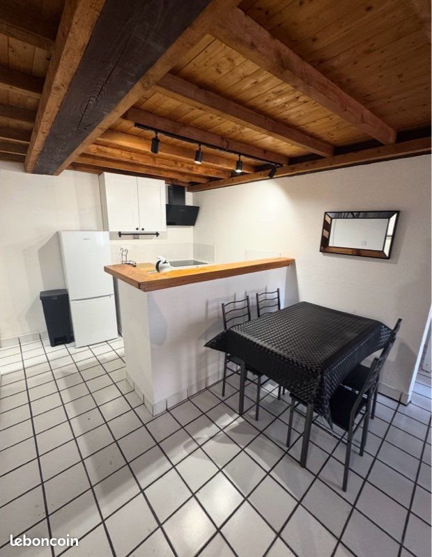 Appartement à louer, 54m², Baixas
