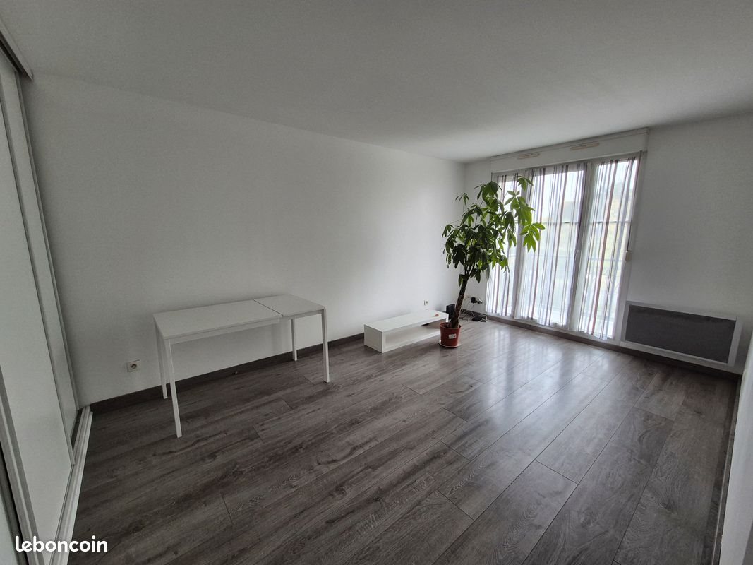 Appartement à louer, 41m², Voisins-le-Bretonneux