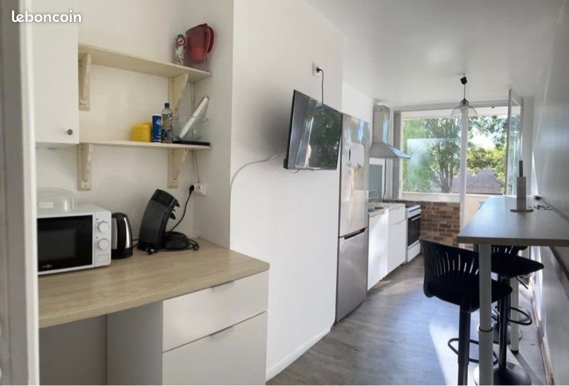 Appartement à louer, 81m², Cergy