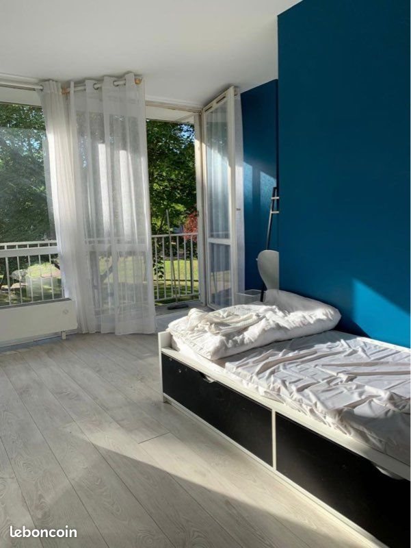 Appartement à louer, 81m², Cergy