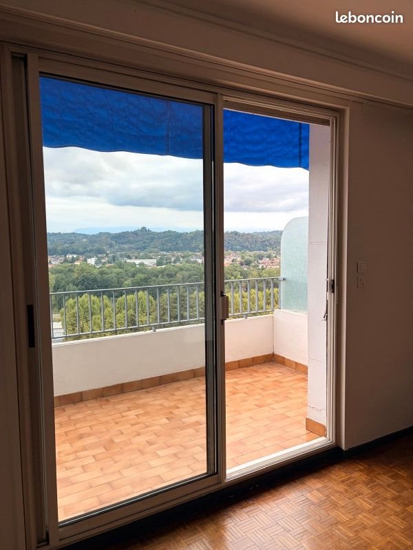 Appartement à louer, 74m², Pau