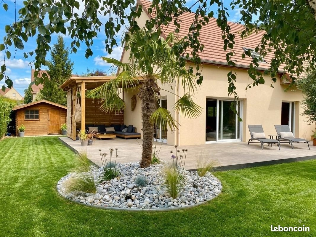 Maison à louer, 128m², Rots