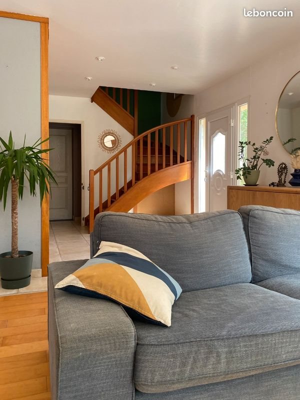 Maison à louer, 128m², Rots