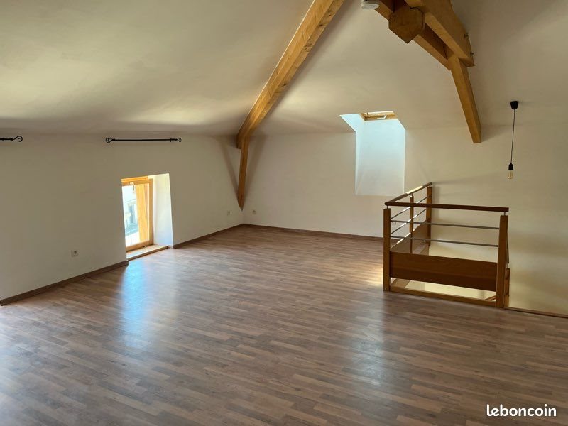 Maison à louer, 130m², Saint-Jean-de-Moirans