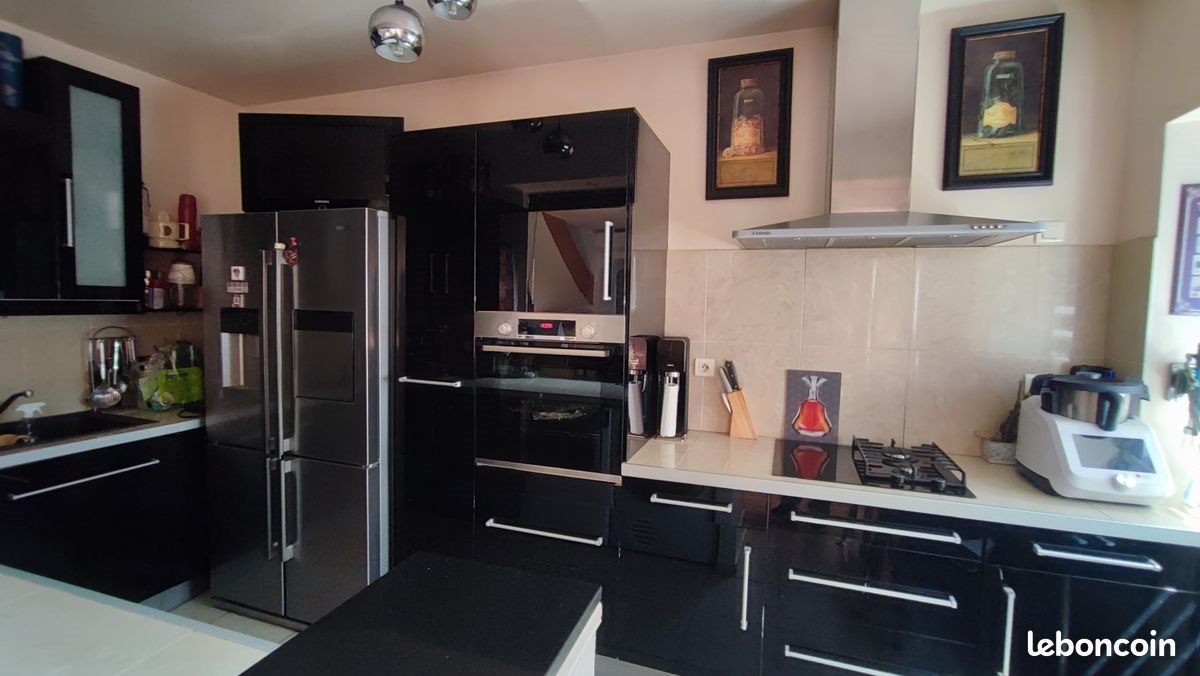 Appartement à vendre, 150m², Angoulême