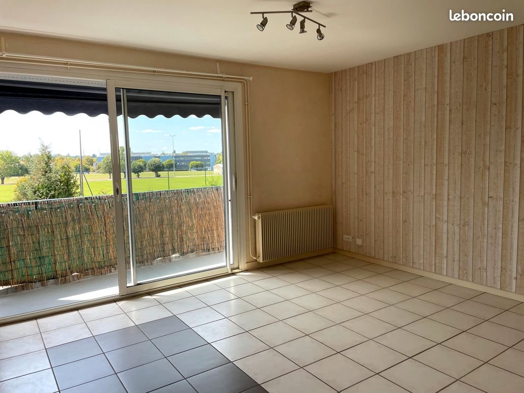 Appartement à louer, 70m², Niort