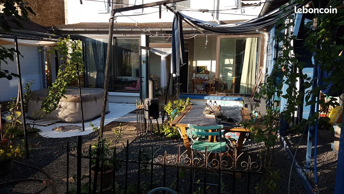 Maison à vendre, 185m², Lapleau