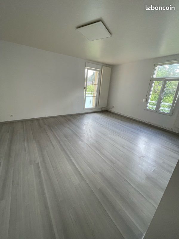 Appartement à louer, 62m², Oeting