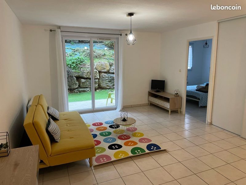 Appartement à louer, 40m², Millau