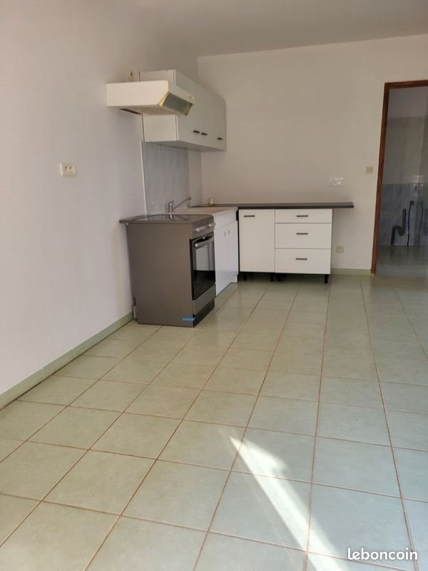 Appartement à vendre, 44m², Saint-Maximin-la-Sainte-Baume