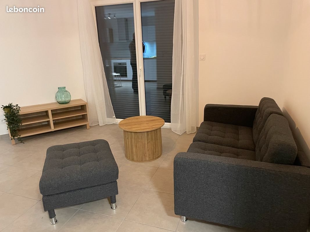 Appartement à louer, 46m², Saint-Pierre-en-Faucigny
