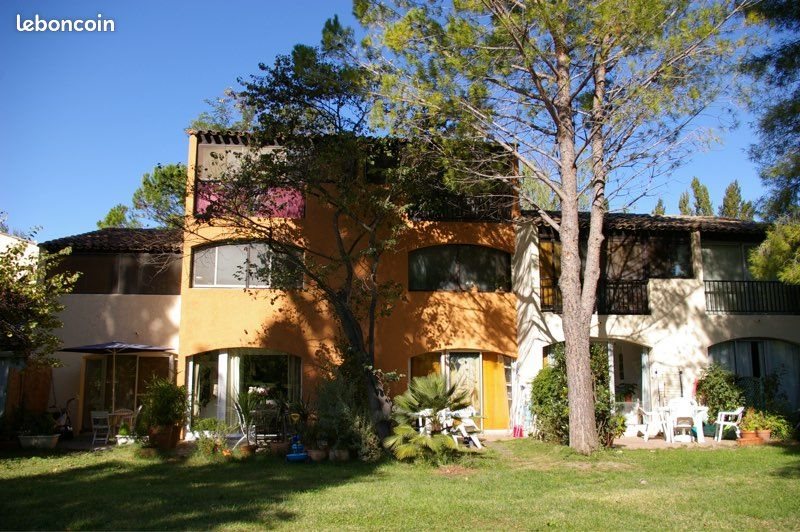 Appartement à louer, 35m², Arles