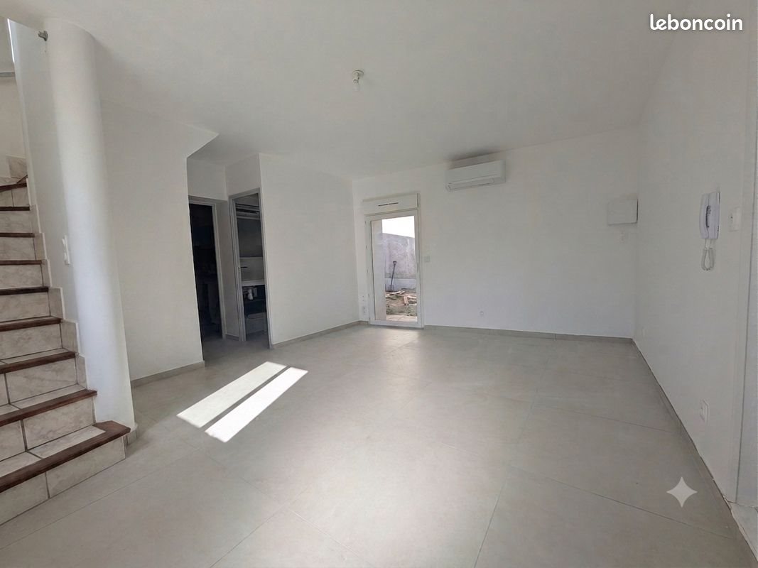 Maison à louer, 64m², La Boisse