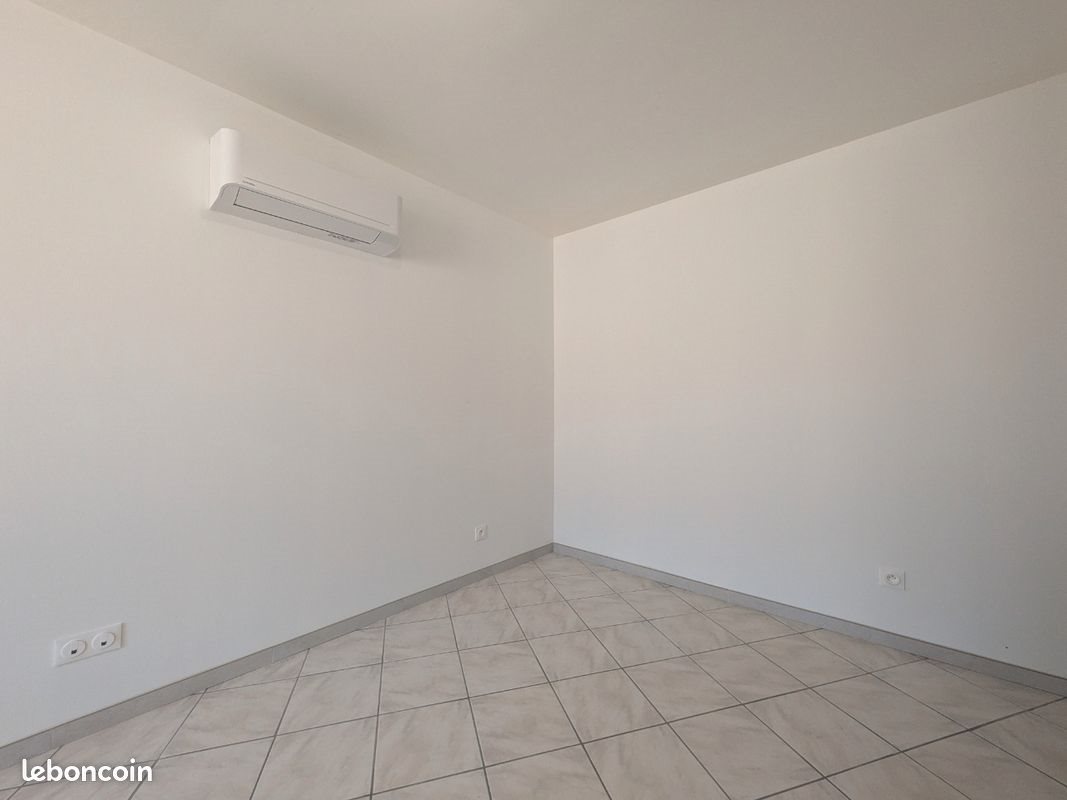 Maison à louer, 64m², La Boisse