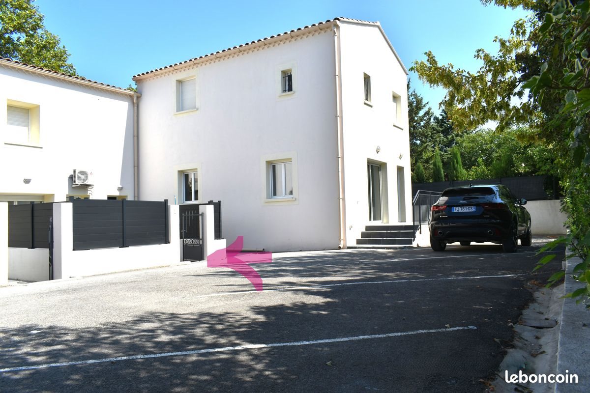 Maison à louer, 72m², Tarascon