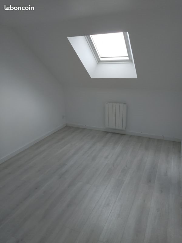 Maison à louer, 75m², Quelaines-Saint-Gault