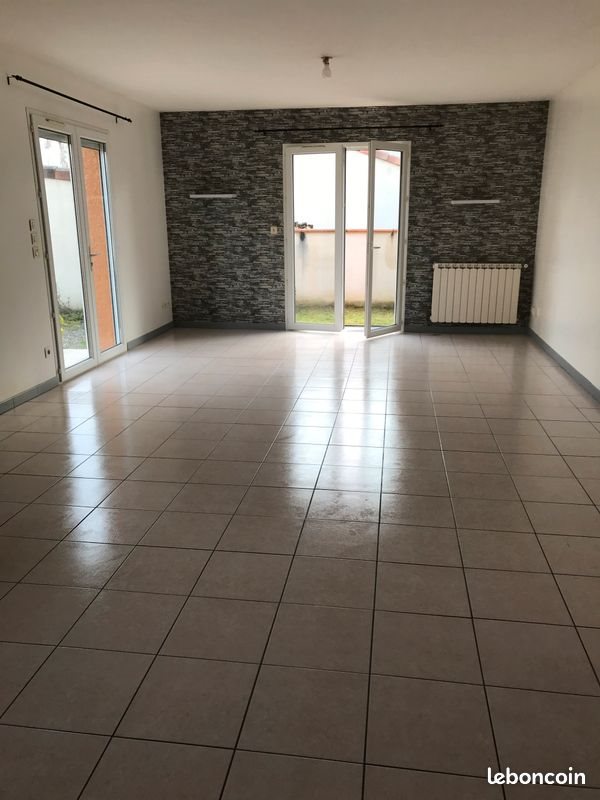 Maison à louer, 72m², Longages