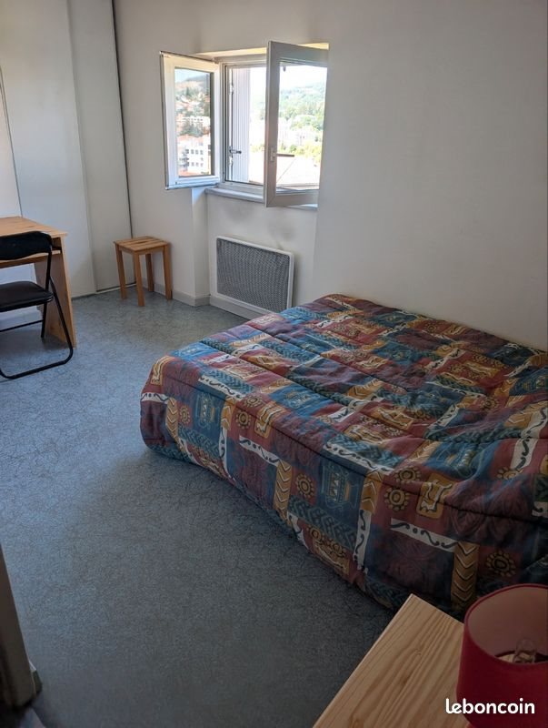 Appartement à louer, 18m², Le Puy-en-Velay