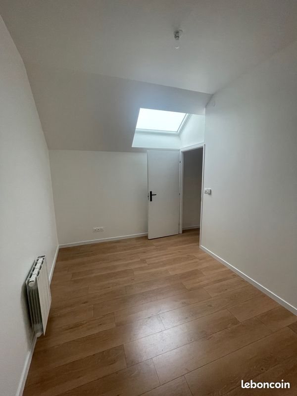 Appartement à louer, 94m², Don