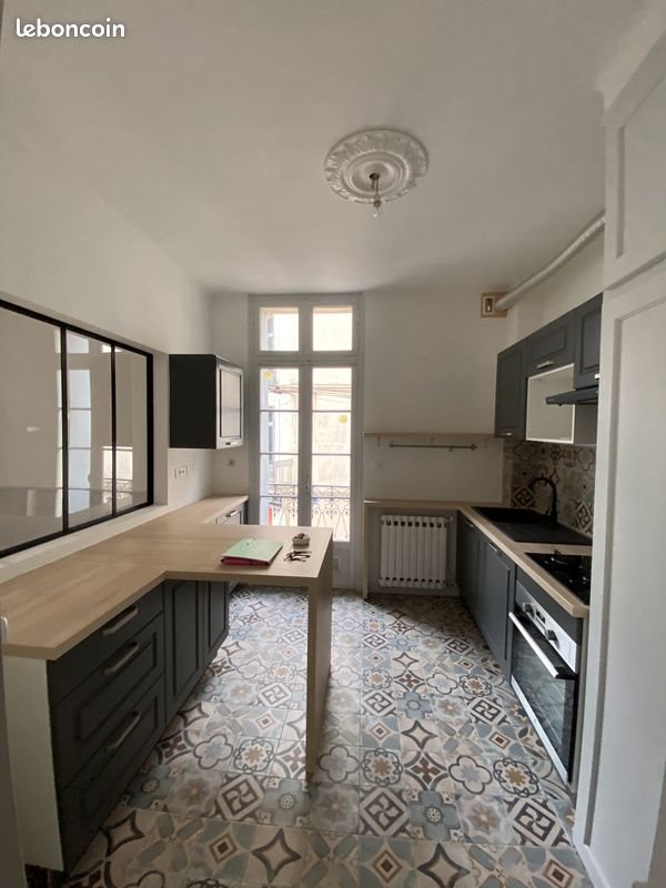 Appartement à louer, 97m², Béziers
