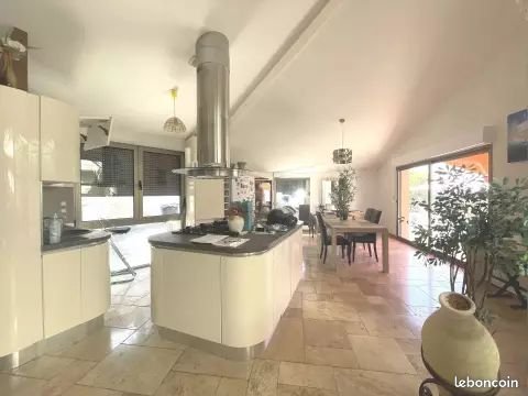 Maison à vendre, 135m², Nice