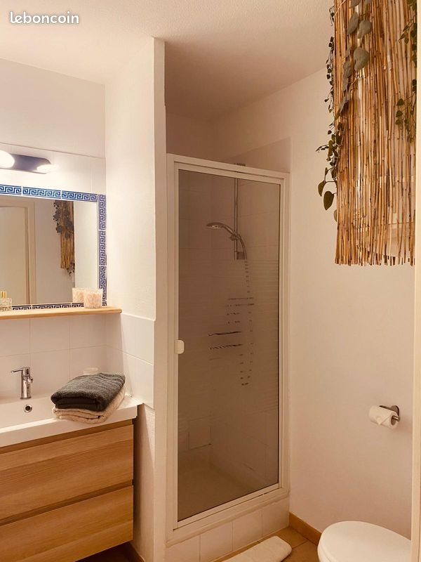 Appartement à louer, 20m², La Londe-les-Maures