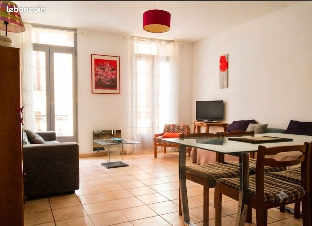 Appartement à louer, 40m², Pézenas