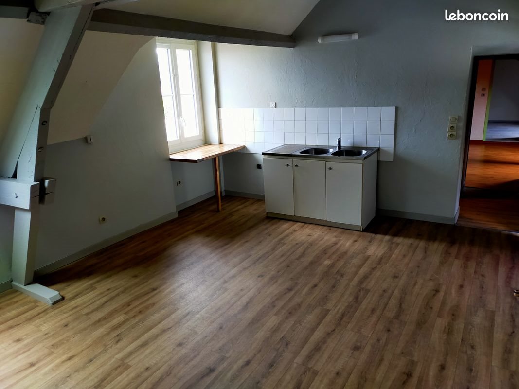 Appartement à louer, 69m², Longué-Jumelles