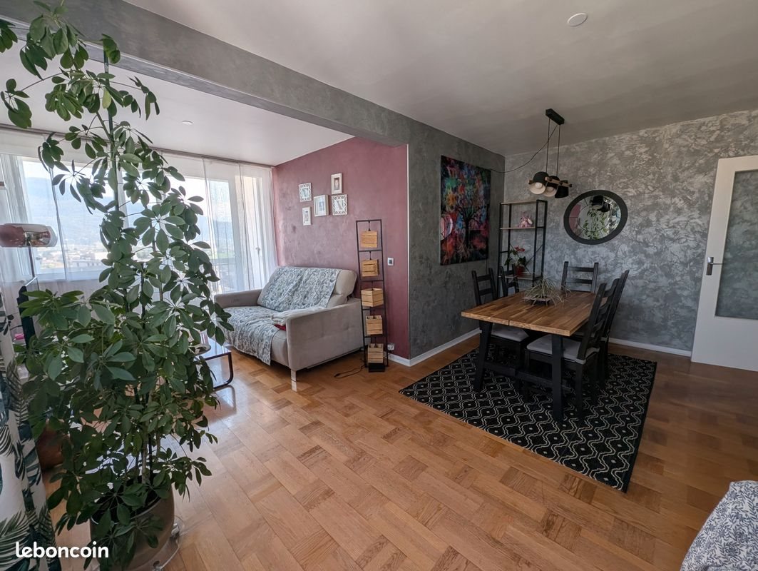 Appartement à vendre, 88m², Sassenage
