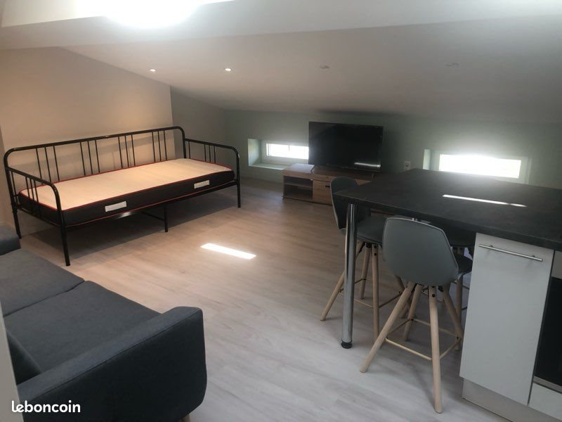 Appartement à louer, 30m², Le Puy-en-Velay
